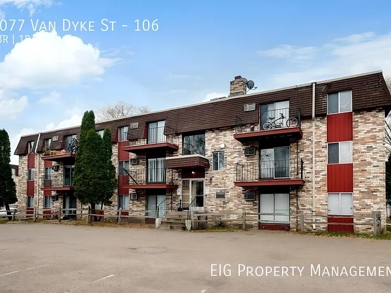 1067 Van Dyke St — Photo 58