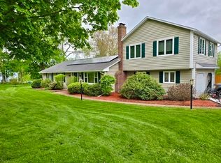 98 Town Farm Rd, Monson, MA 01057