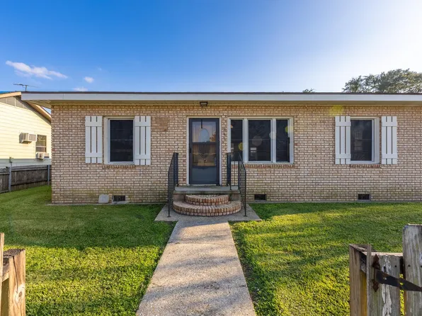 241 N Oak St, Lockport, LA 70374
