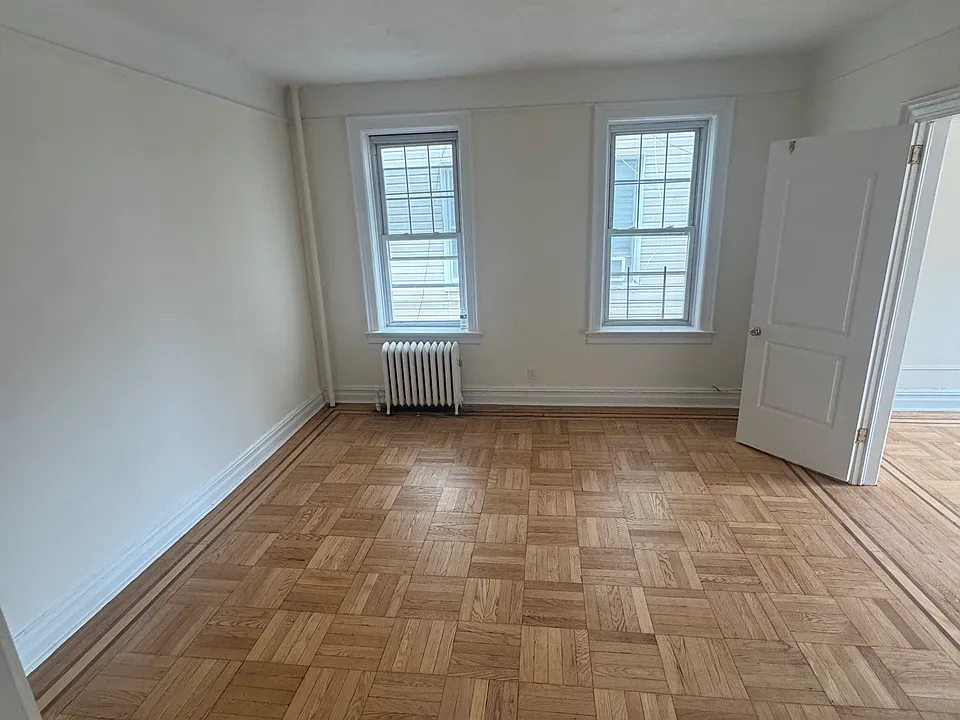1957 Colden Ave #1A