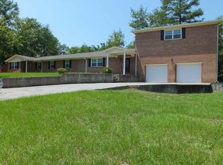 1916 Seaborn Dr, North Augusta, SC 29841