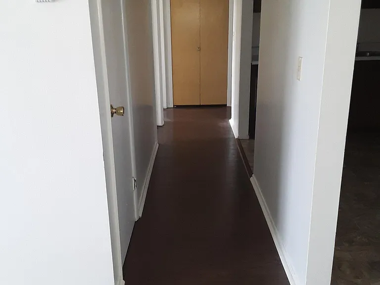 633 S Grand Ave — Photo 13