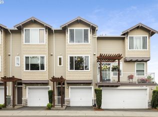 15250 SW Sparrow Loop UNIT 104, Beaverton, OR 97007