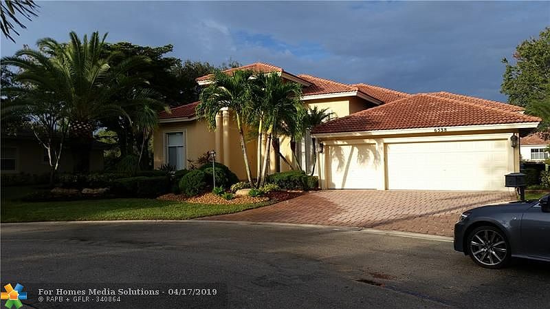 1st image of 6538 NW 103rd Ln