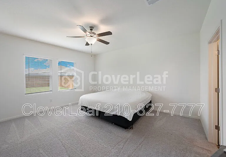 368 Wren Ln — Photo 10