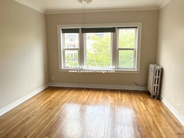 7755 N Sheridan Rd #2, Chicago, IL 60626