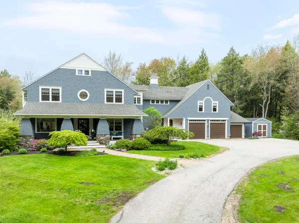 9 Edes Road, Cumberland, ME 04021