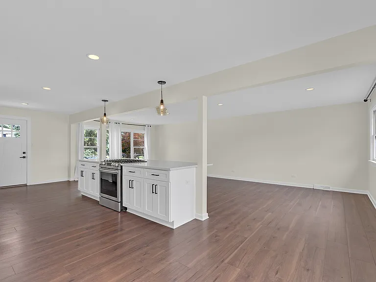 17700 71st Ave — Photo 5
