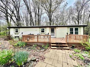 7088 W Newman Rd, Elberfeld, IN 47613
