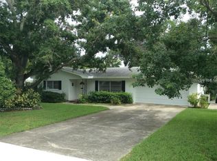 304 Mehlenbacher Rd, Belleair, FL 33756