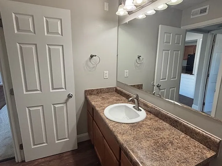 Brookhollow Apartments - BHA — Photo 5