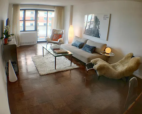 Sold by Real Direct | media 11
