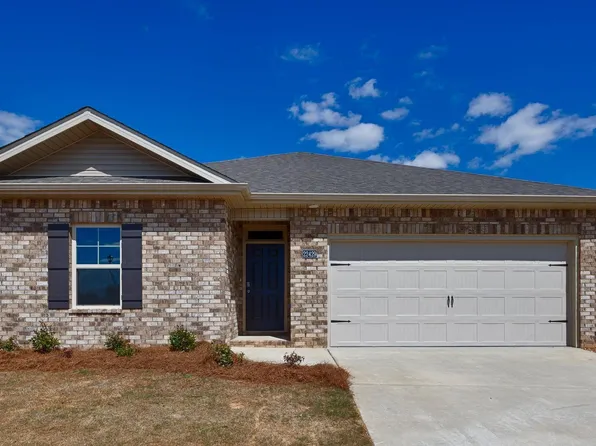 22429 Regent Dr, Athens, AL 35613