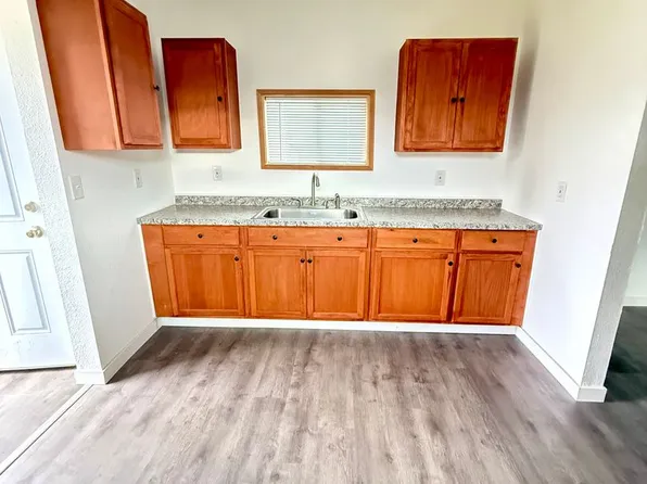 913 E Market St, Aberdeen, WA 98520