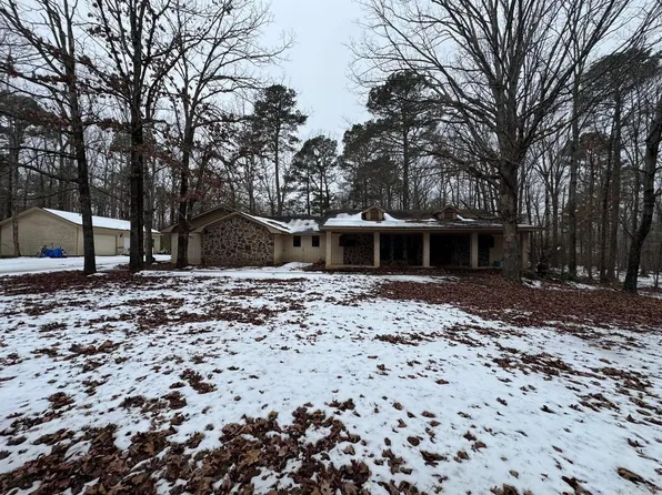 6408 Country Ln, Pine Bluff, AR 71603