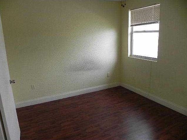 1st image of 838 Crystal Lake Dr