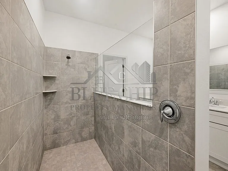 3048 Country Side Dr — Photo 31