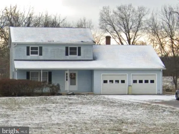 1503 Senseny Rd, Berryville, VA 22611