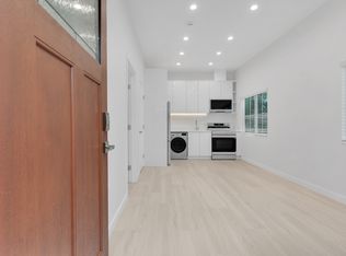 23806 Calvert St #23806, Woodland Hills, CA 91367