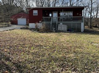 120 Rarick Ln, Gainesboro, TN 38562