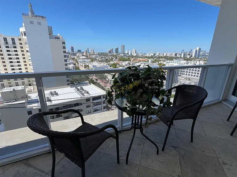 100 Lincoln Rd #Penthouse 12 — Photo 5