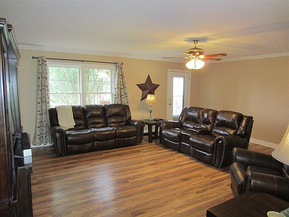5th image of 1026 N County Road 450 W
