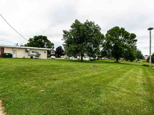 0 E Main St, Luxemburg, IA 52056