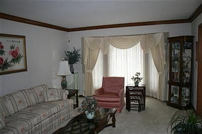 5th image of 4878 Dublin Dr