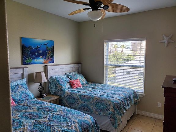 3rd image of 104 E Palm St #3
