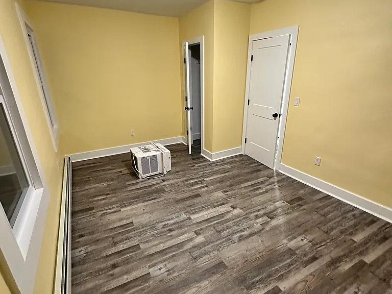24 Beech St #2 — Photo 4