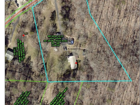 597 Snow Creek Rd, Clay City, KY 40312