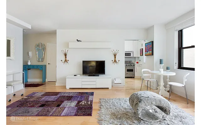 Sold by Douglas Elliman | media 2