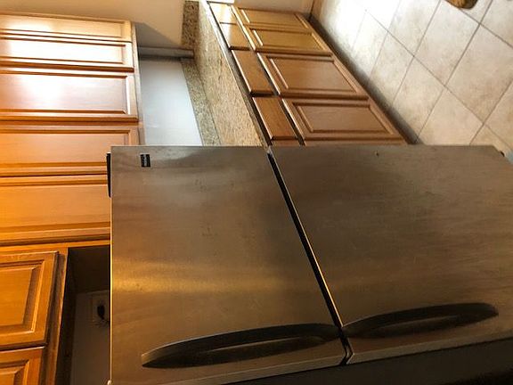 2nd image of 2805 43rd St APT 5