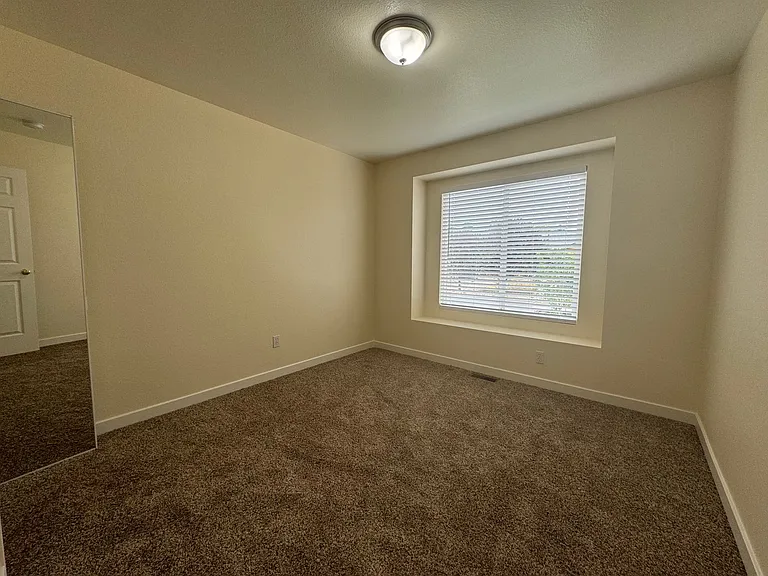 6955 Bonnie Brae Ln — Photo 19
