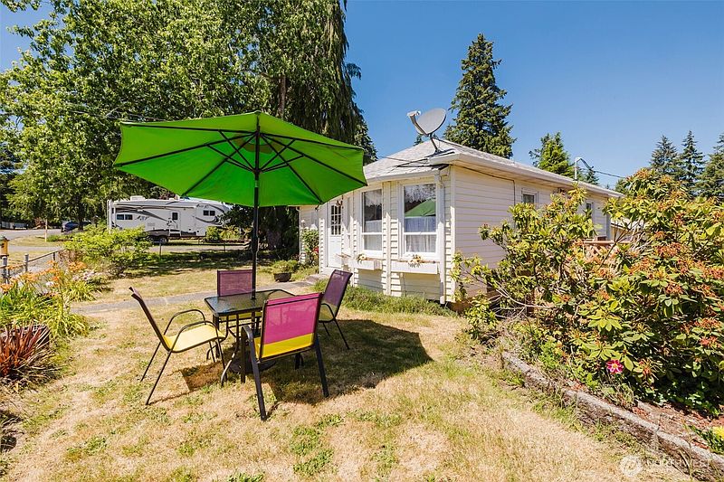 4th image of 1230 Olympic Avenue