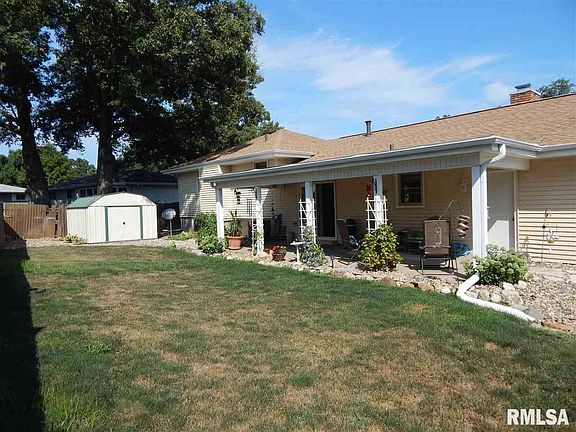 4th image of 4713 Wanda Ave