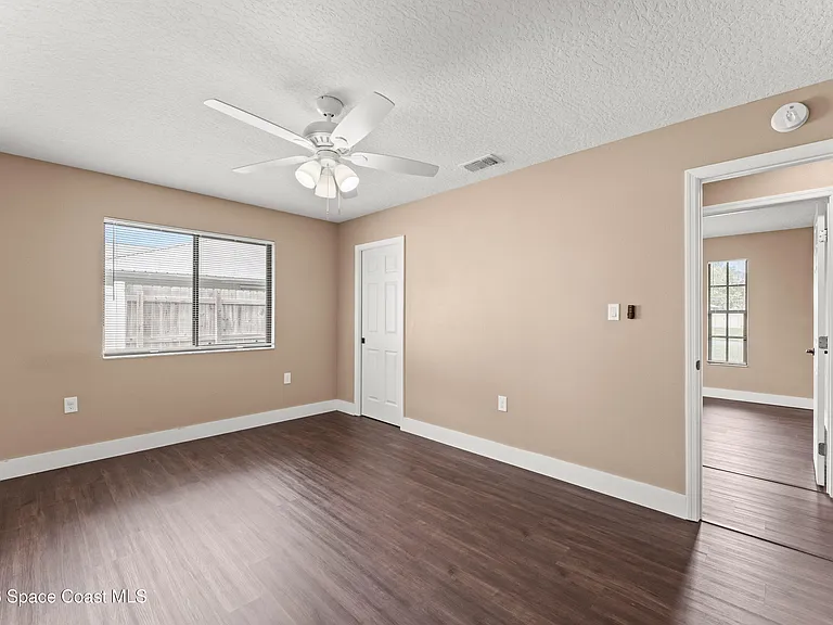 6424 Dane Ave — Photo 24