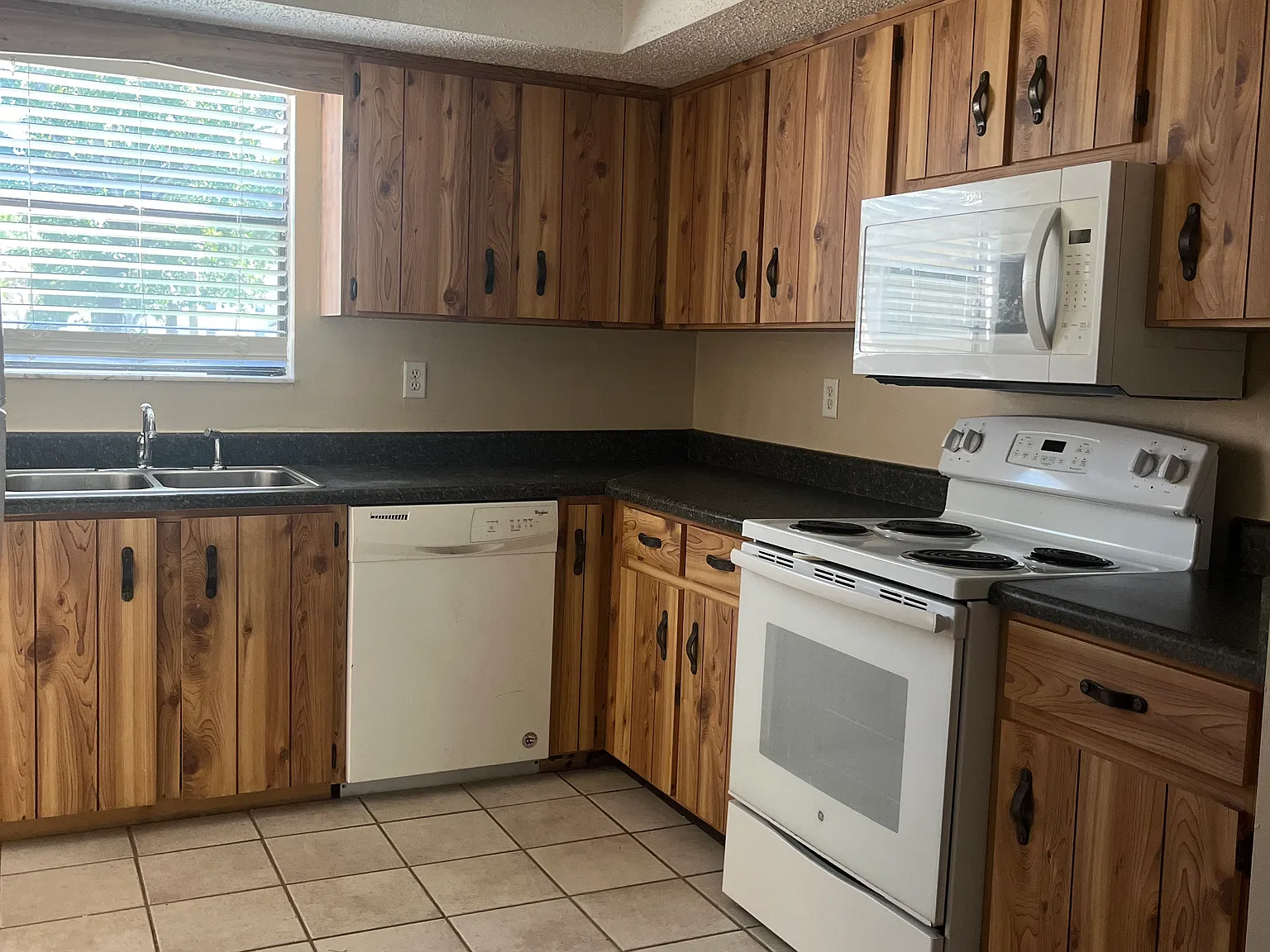 68 Tomoka Meadows Blvd — Photo 2