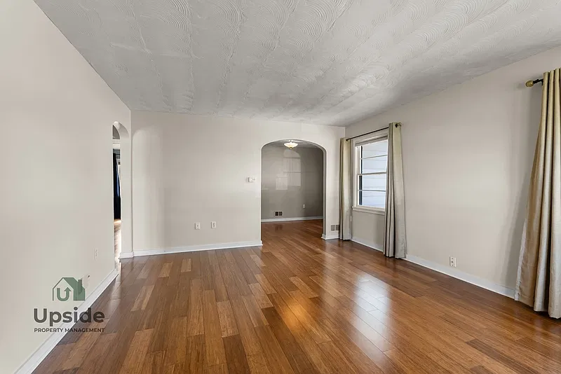 5 bed, 2.0 bath, $2,795 — Photo 2