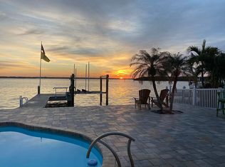 537 Johns Pass Ave, Madeira Beach, FL 33708