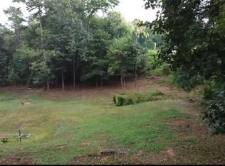 9355 Meadowbrook Dr, Gainesville, GA 30506