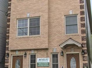 25 Stagg St, Jersey City, NJ 07306