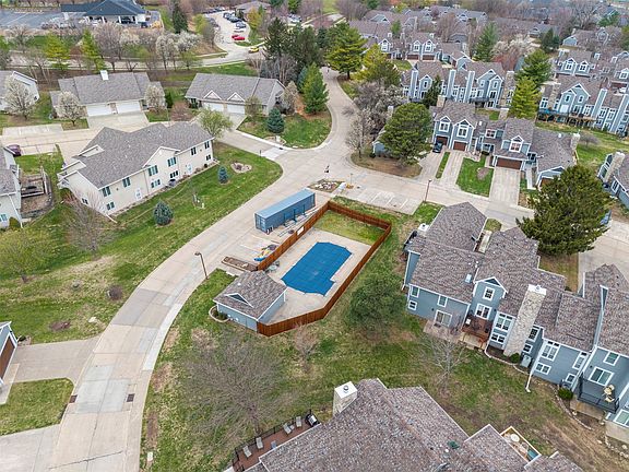 3rd image of 8024 Cobblestone Rd