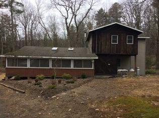 10 Ski Slope Rd, Kerhonkson, NY 12446