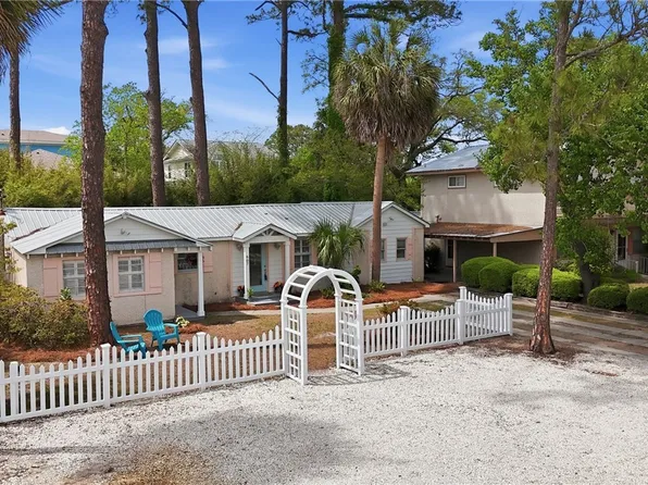 607 Jones Avenue, Tybee Island, GA 31328