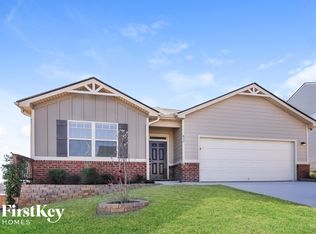 433 Indian River Dr, Jefferson, GA 30549