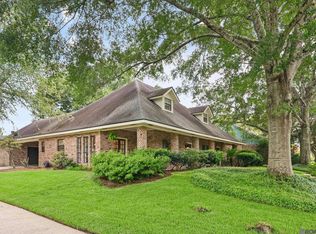 1546 Beckenham Dr, Baton Rouge, LA 70808