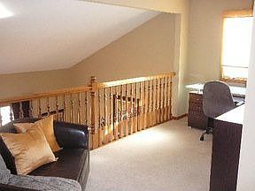 4th image of 9215 Earls Ct Unit 9215