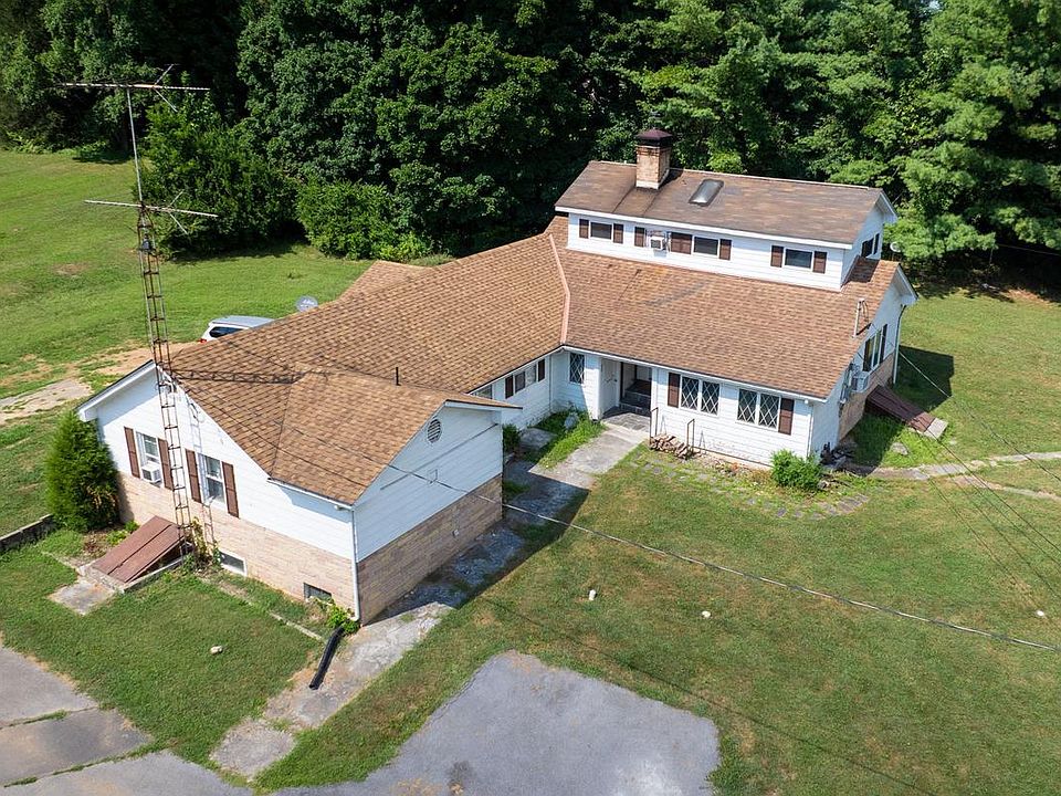 1st image of 24-38-42 Karns Ct