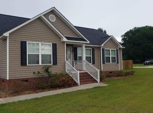 1410 Ruby Rd, Hartsville, SC 29550